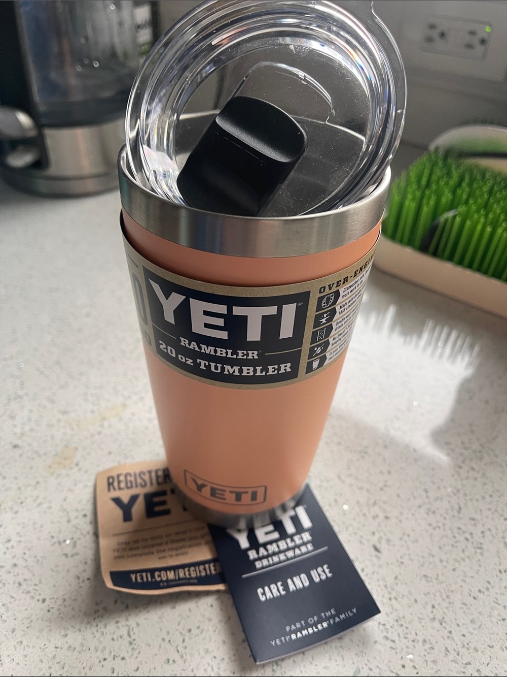 Yeti 20 oz Rambler Tumbler - Peach with Stainless Rim